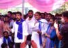 नोएडा प्राधिकरण के सफाई कर्मियों के धरने पर पहुँचे चंद्र शेखर आजाद आजाद समाज पार्टी