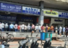 लॉक डाउन लगते ही दिल्ली में शराब खरीदने को टूटी भीड़