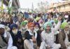 दिल्ली की सीमाओं से किसानों को हटाने के लिए गृह मंत्रालय की रणनीति तैयार
