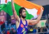 टोक्यो ओलंपिक: Ravi Kumar Dahiya को मिला सिल्वर, फाइनल मुकाबले में दी कड़ी टक्कर