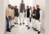 UP Elections 2022: भारत का सबसे लंबा आदमी धर्मेंद्र प्रताप सिंह सपा में शामिल