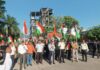 आईजीएल के श्रम योद्धाओं को वितरित किया गया तिरंगा