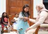 प्रधानमंत्री मोदी ने PMO में कार्यरत कर्मचारियों की बेटियों से बंधवाई राखी